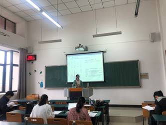 说明: E:\生态学院\本科生教学管理\2019-2020学年春学期\本科答辩图片\IMG_1988.JPG